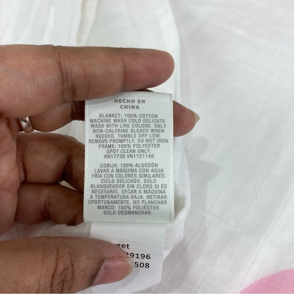 Baby Monthly Milestone Muslin Blanket and Frame - Pink - Picture 12 of 17